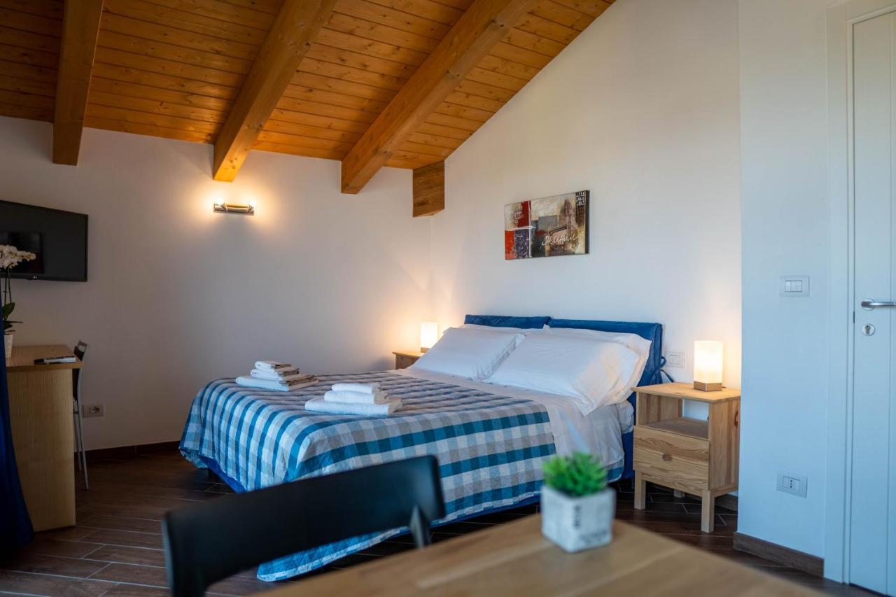 Residence Le Palme Torrazza Piemonte Exterior photo