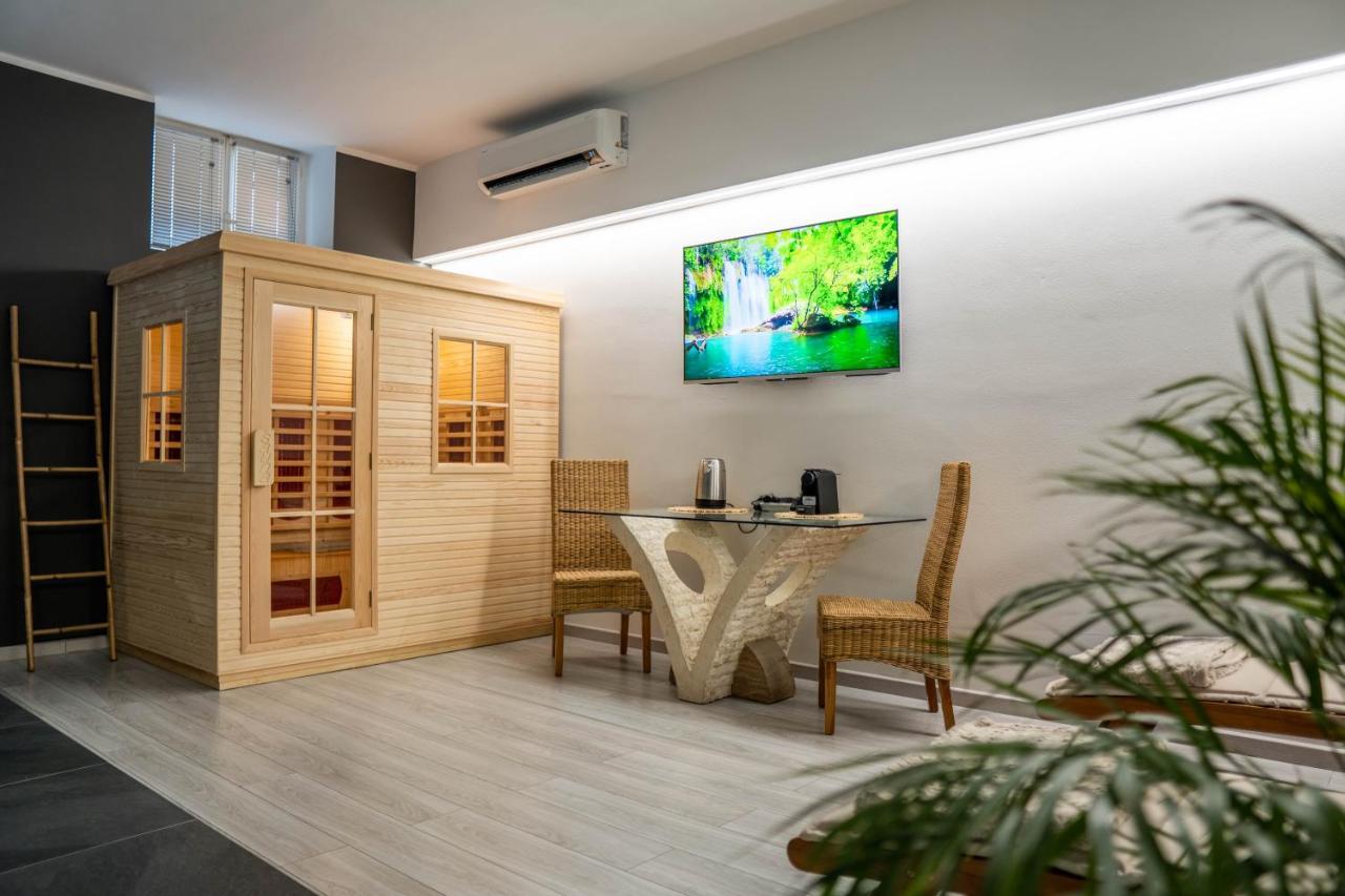 Residence Le Palme Torrazza Piemonte Exterior photo
